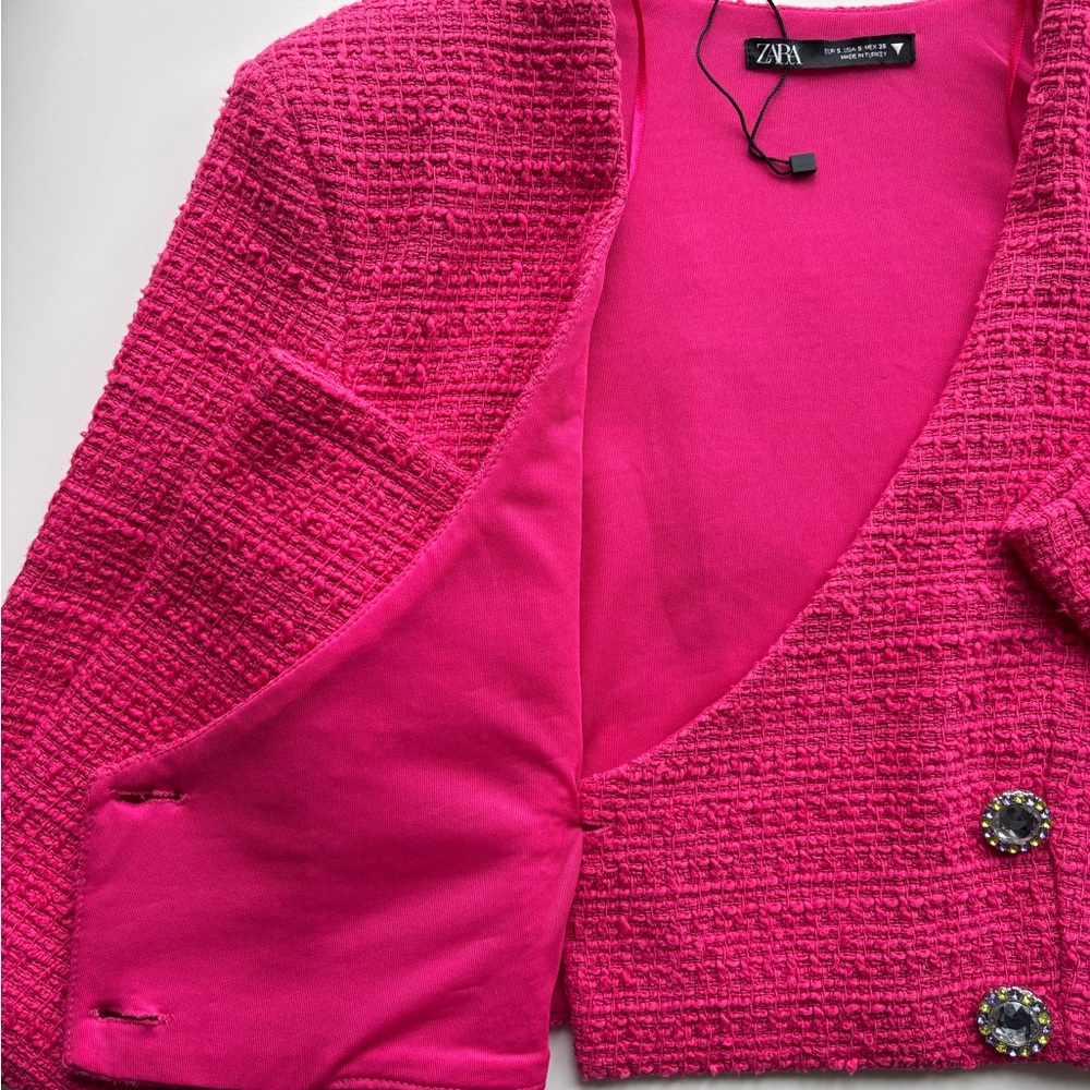 ZARA  Fuchsia Pink Textured Cropped Jacket with Rhinestone Buttons Size Small - Picture 7 of 15